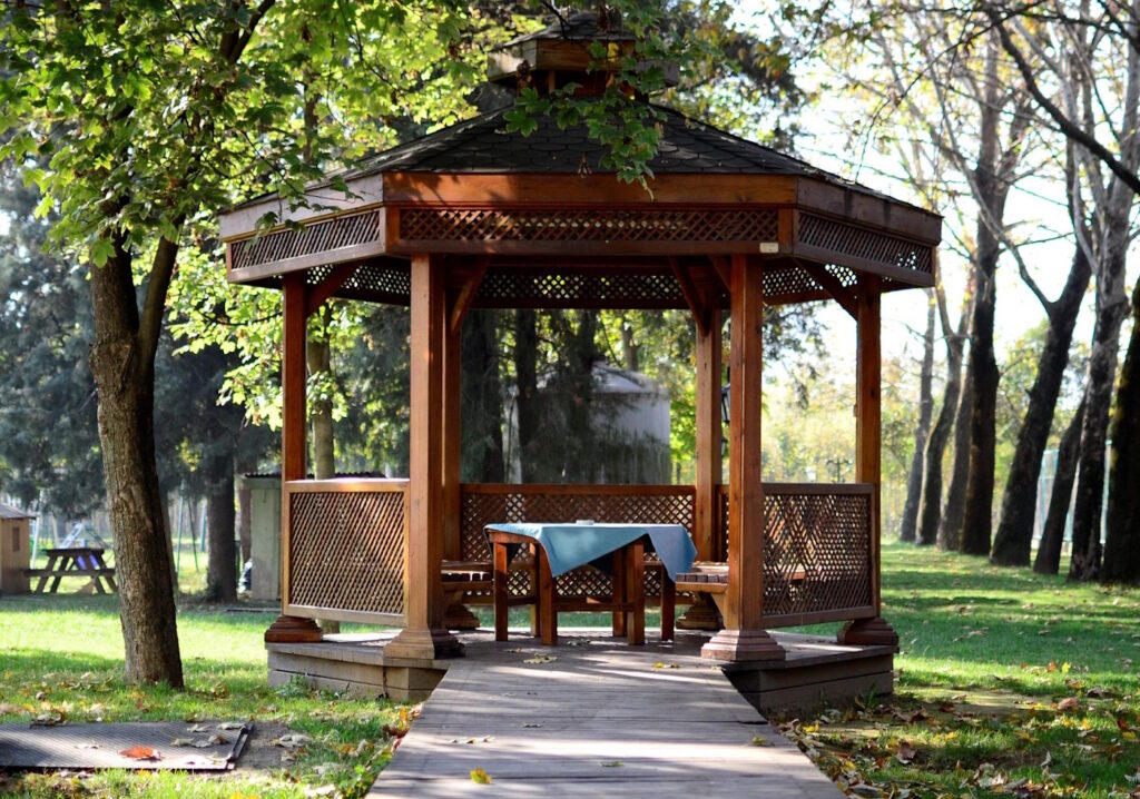 Das Foto zeigt eine Pergola